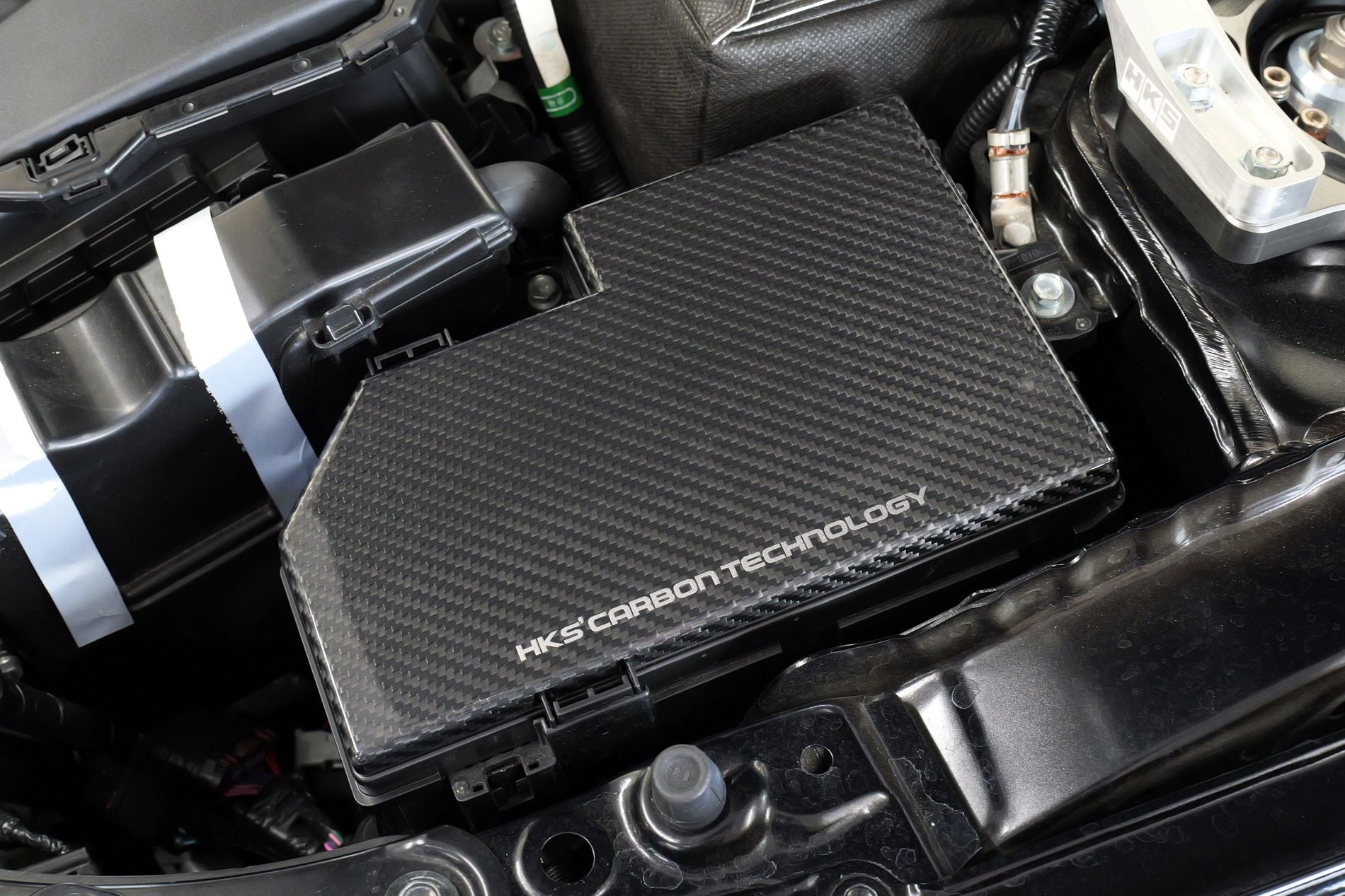 CARBON FUSE BOX COVER FL5