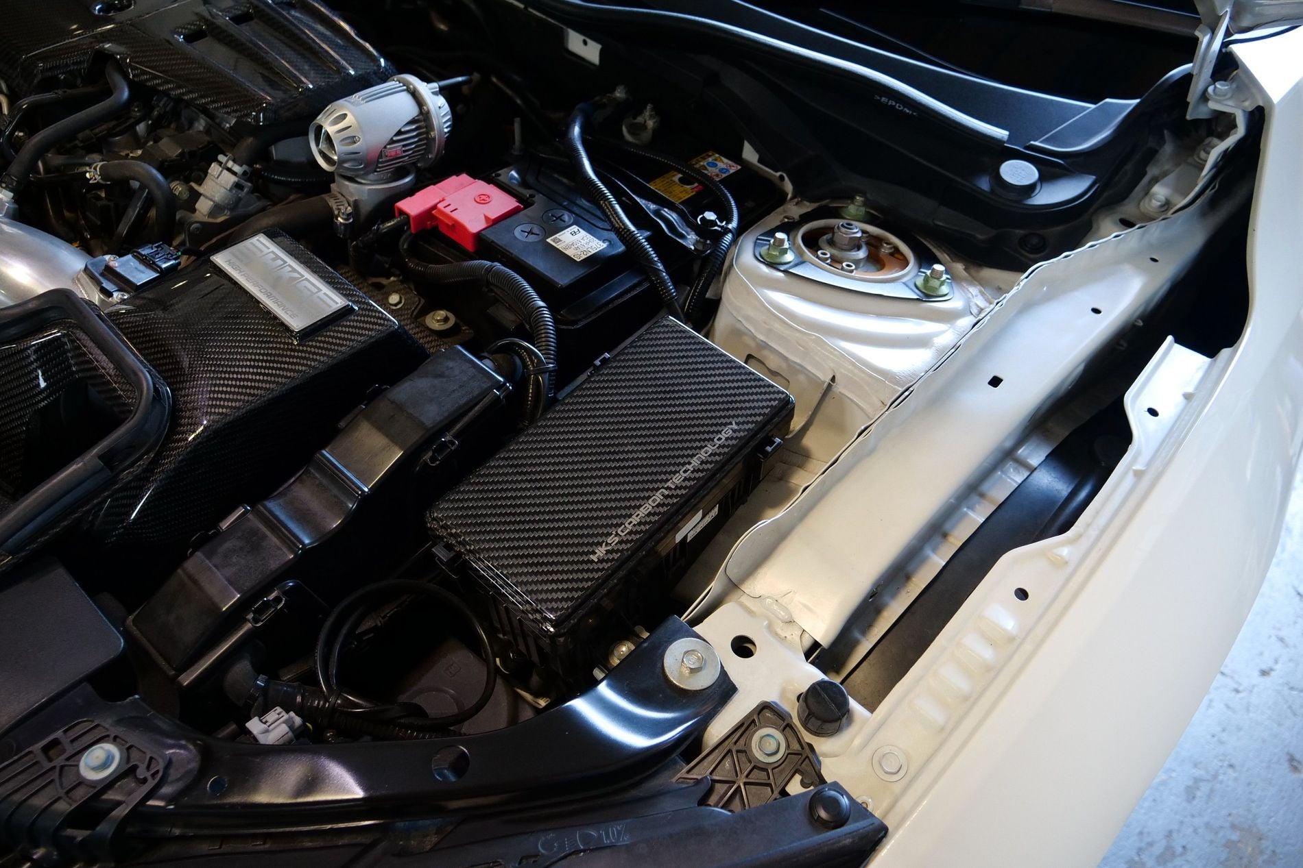 CARBON FUSE BOX COVER FK8