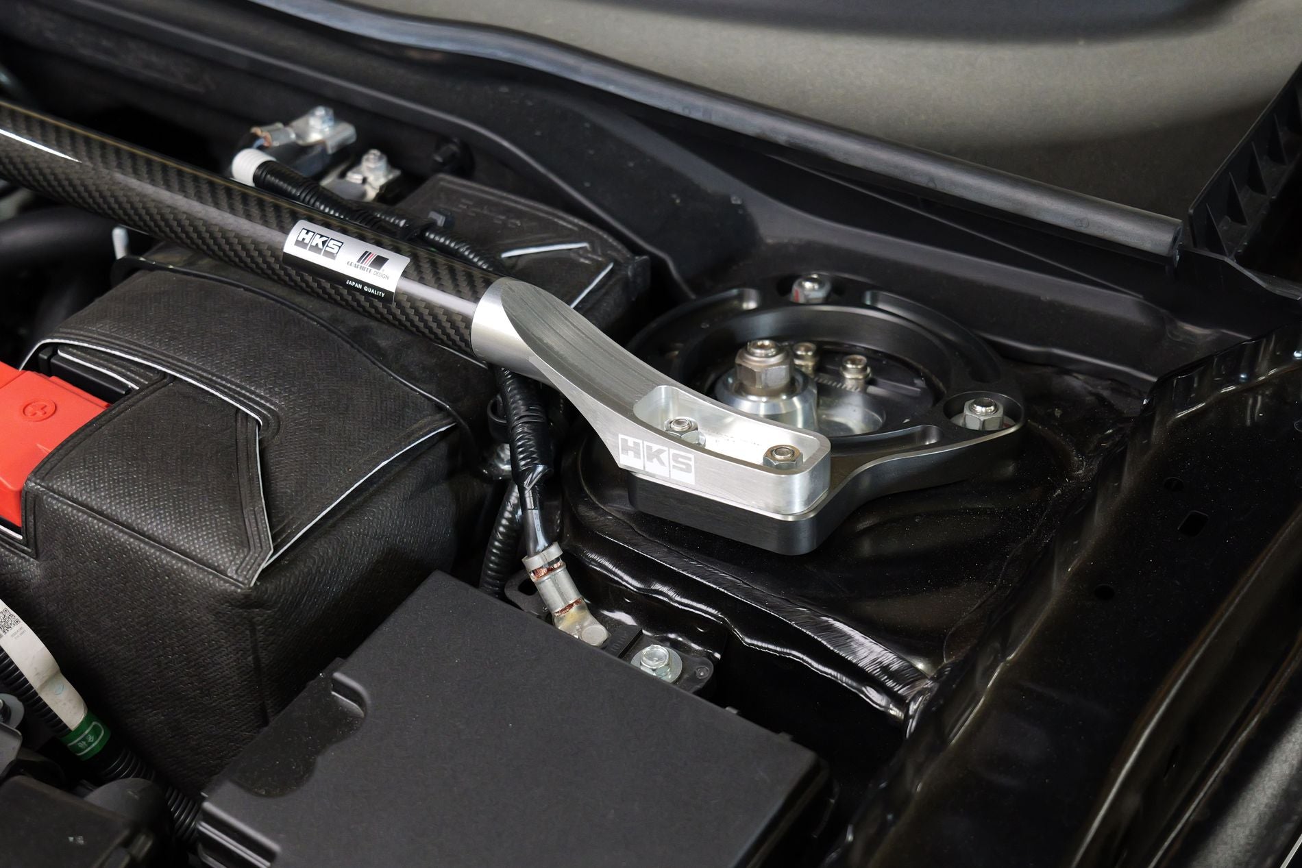 HKS CARBON BRACE FL5